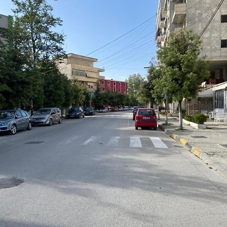 Liam Apartments Vlorë Екстериор снимка