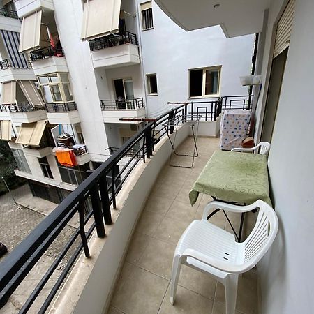 Liam Apartments Vlorë Екстериор снимка
